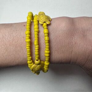 Howlite turtle bracelet handmade memory wire yellow one size